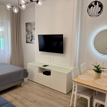 City & Sea - Apartamenty I Mieszkania グディニャ エクステリア 写真