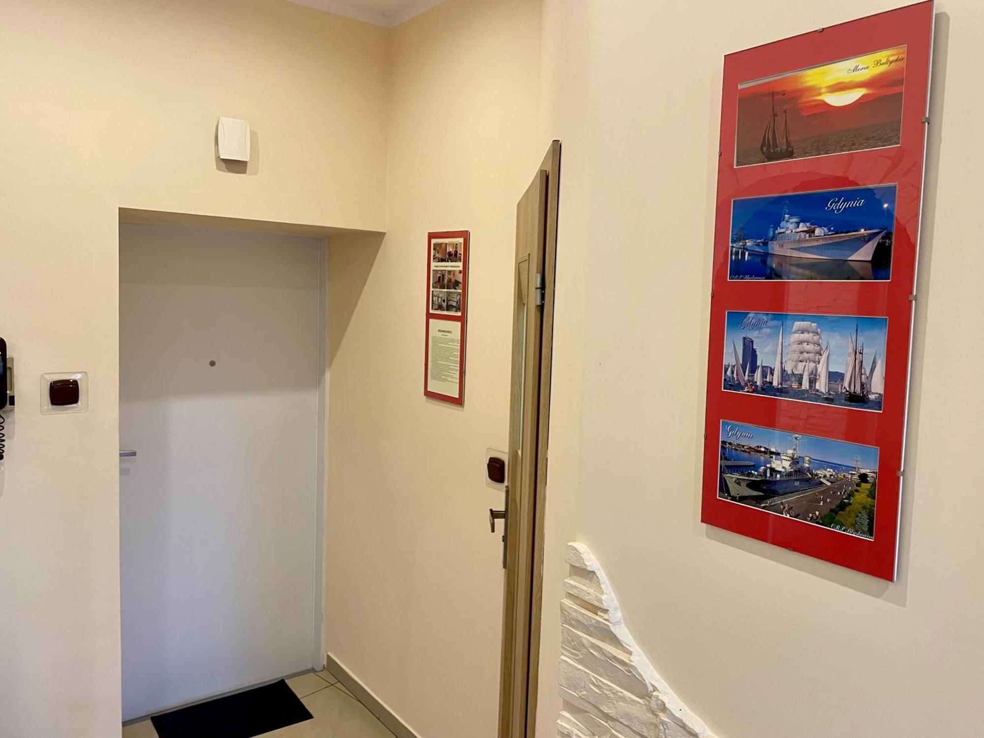 City & Sea - Apartamenty I Mieszkania グディニャ エクステリア 写真