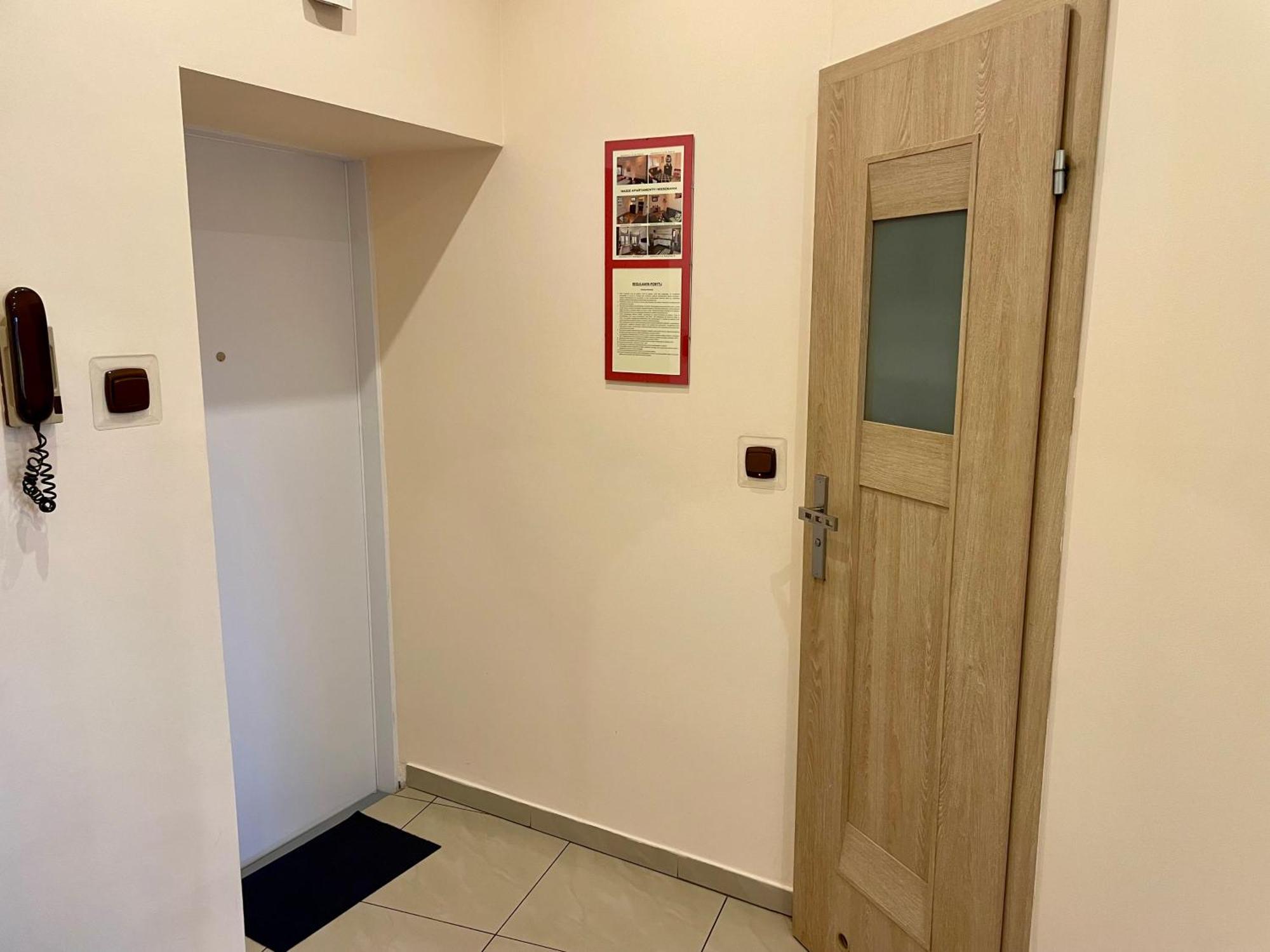 City & Sea - Apartamenty I Mieszkania グディニャ エクステリア 写真